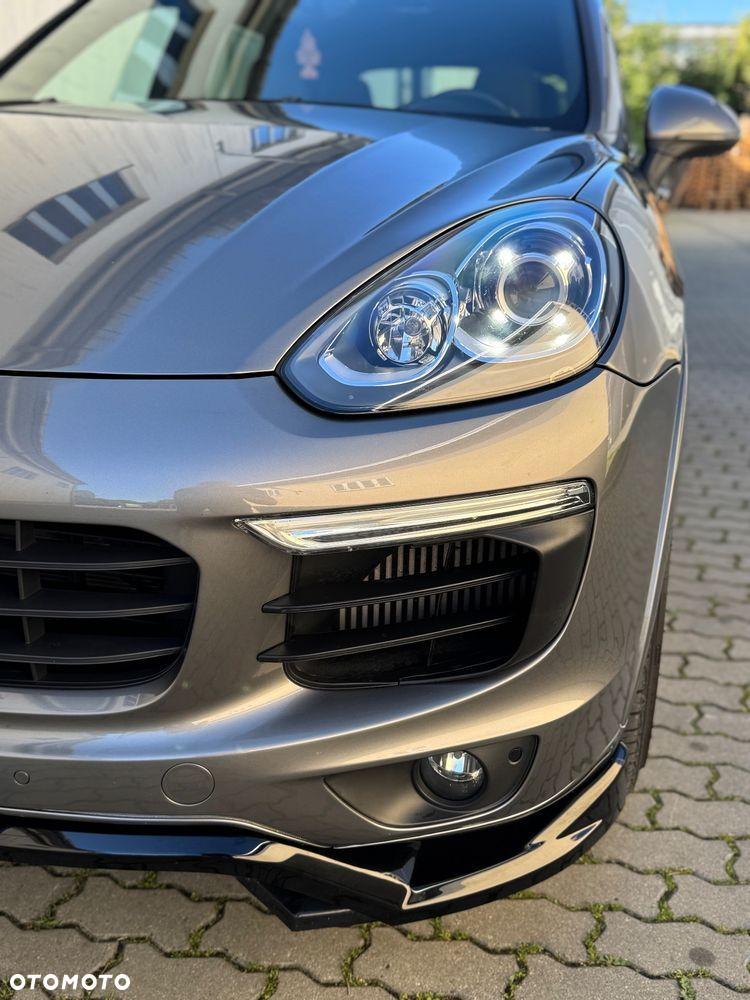 Porsche Cayenne Diesel Tiptronic S - 12