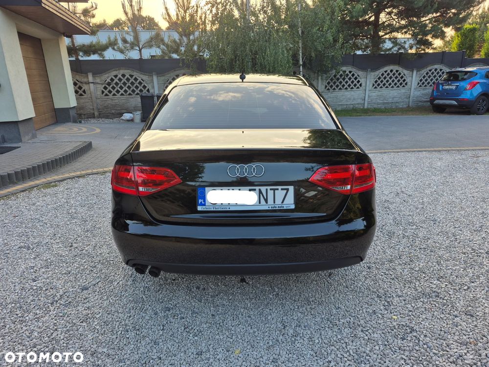 Audi A4 Limousine 2.0 TDI DPF Ambition - 11