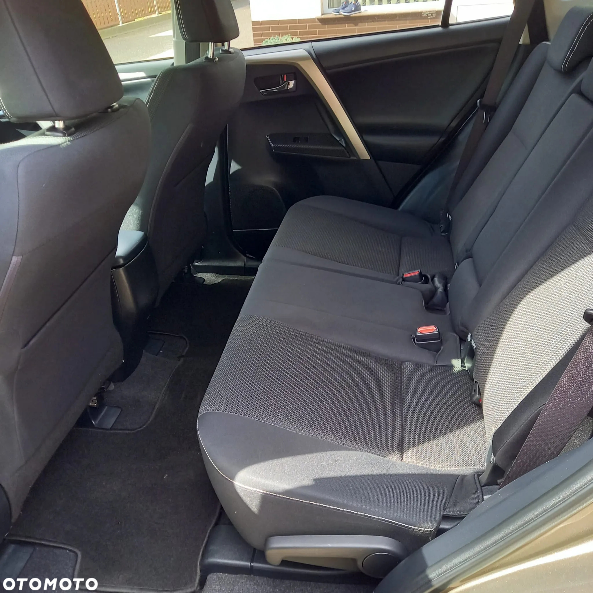 Toyota RAV4 - 20