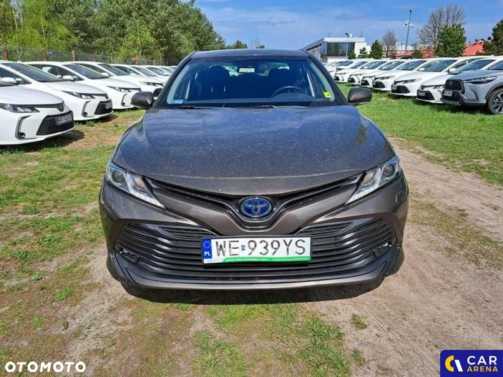 Toyota Camry - 7