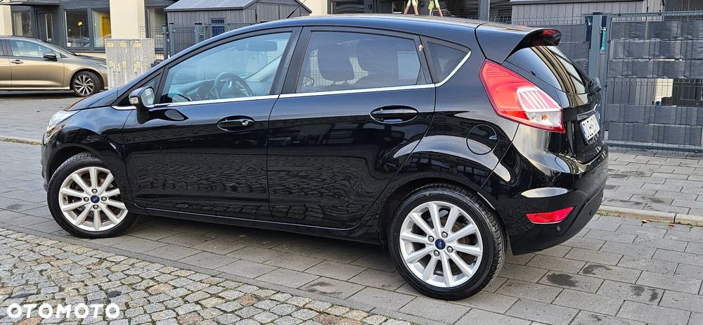 Ford Fiesta 1.25 Titanium - 25