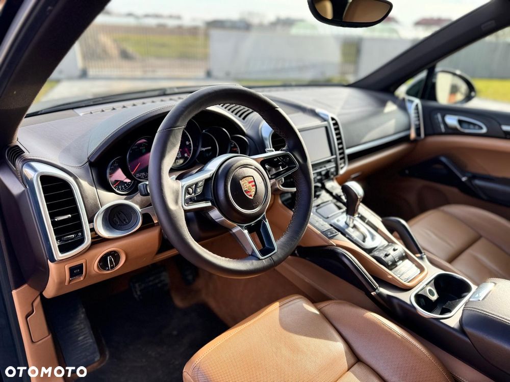 Porsche Cayenne Diesel - 5