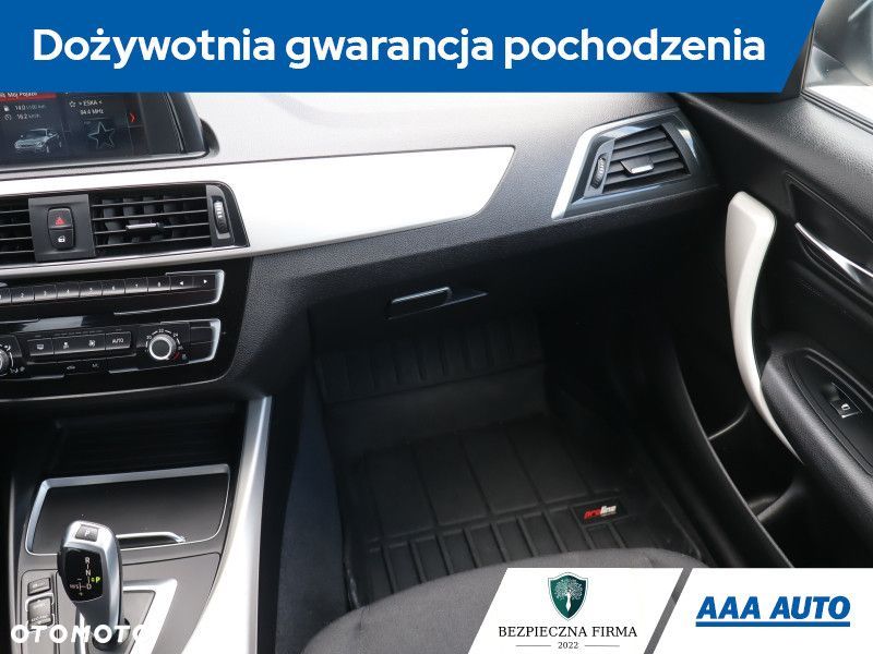 BMW Seria 1 - 10