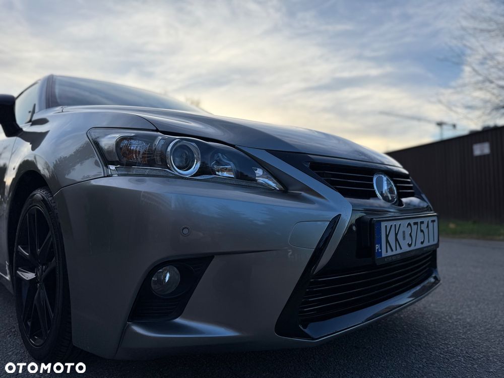 Lexus CT Executive Line - 12