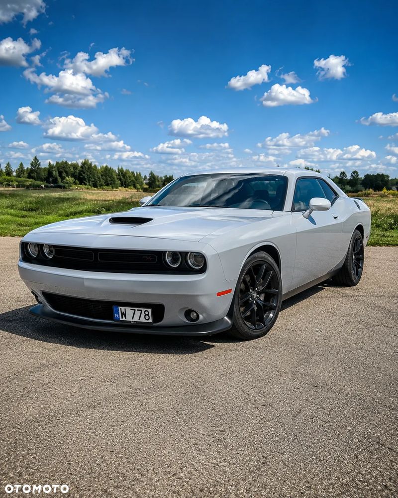 Dodge Challenger 5.7 R/T - 2