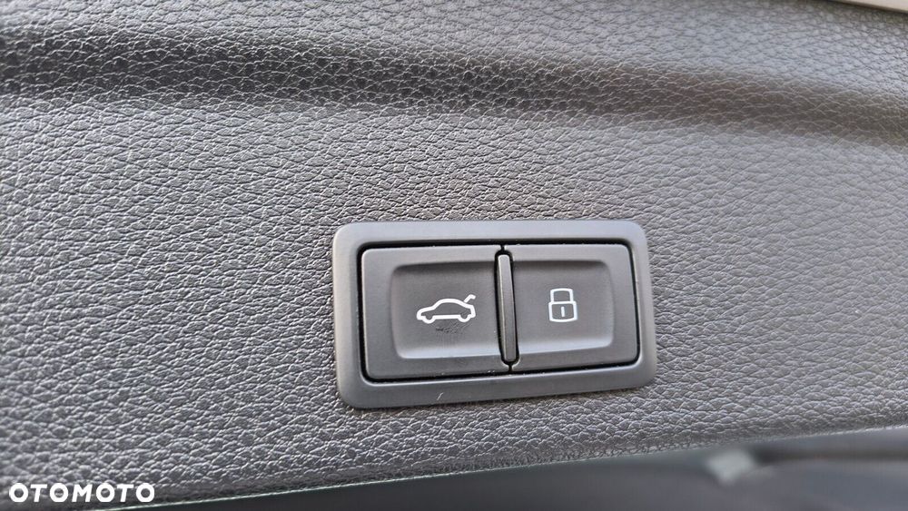 Audi Q3 Sportback - 14