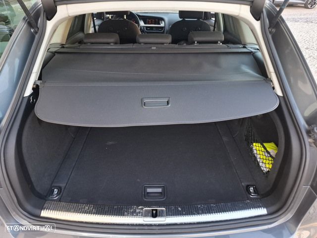 Audi A4 Avant 2.0 TDI Advance - 49