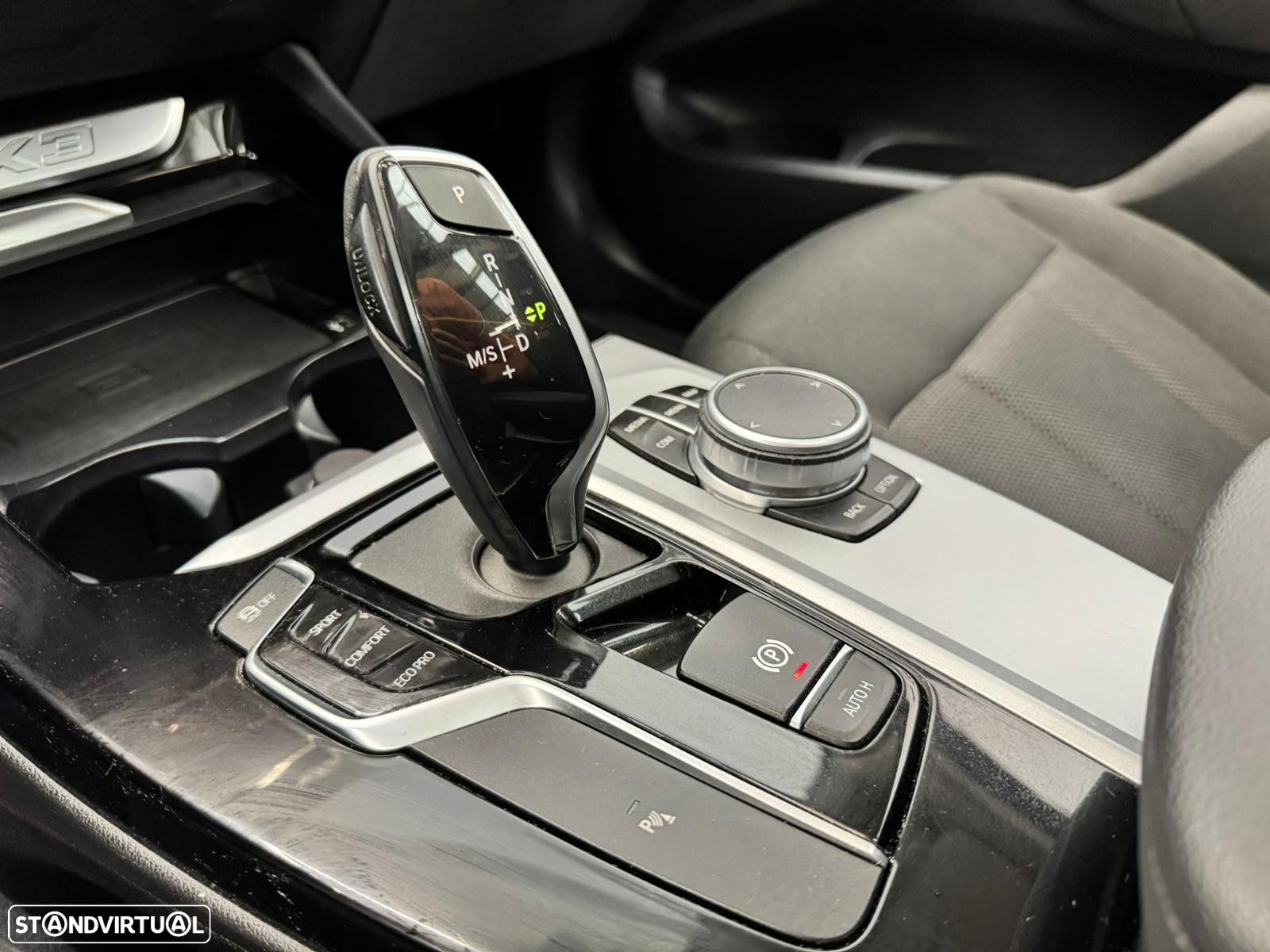 BMW X3 18 d sDrive Advantage Auto - 14