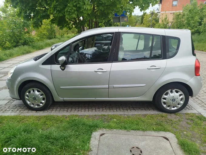 Renault Modus 1.2 16V Avantage - 2