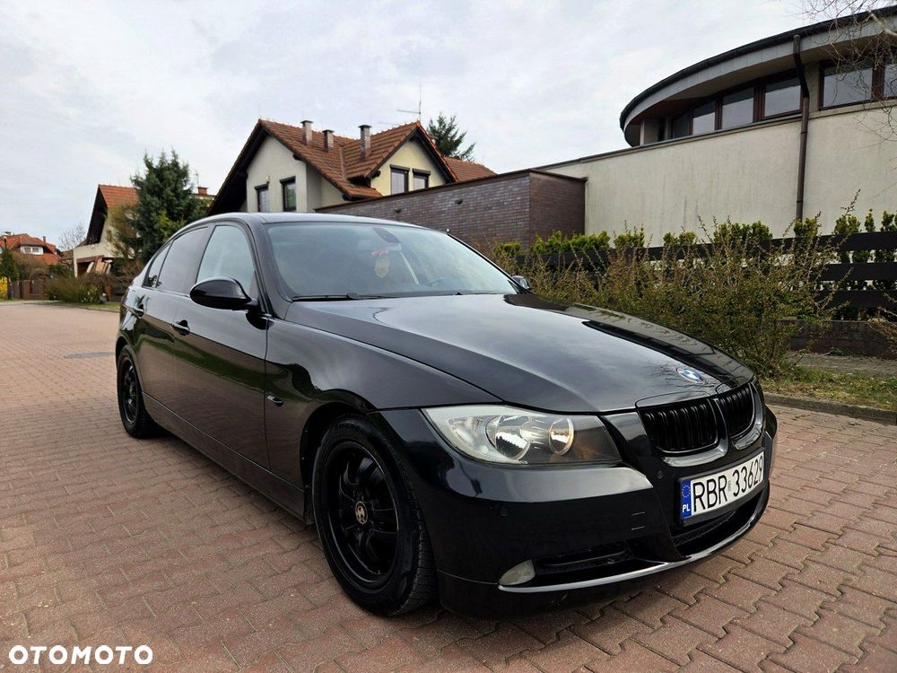BMW Seria 3 318d - 2