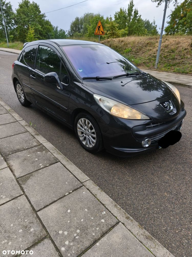 Peugeot 207 - 3