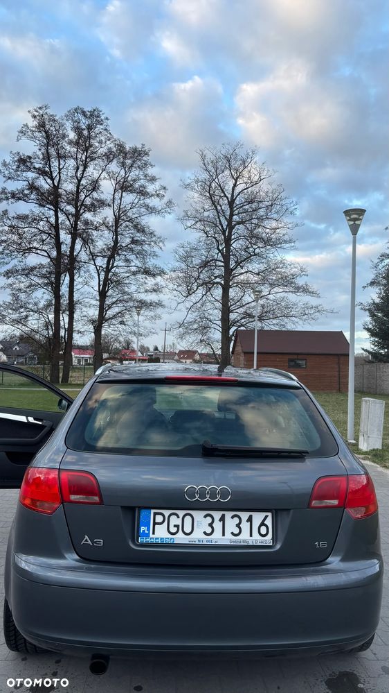 Audi A3 Sportback - 3