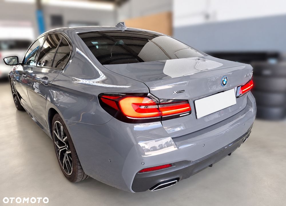 BMW 5 Series 2022 photo 3