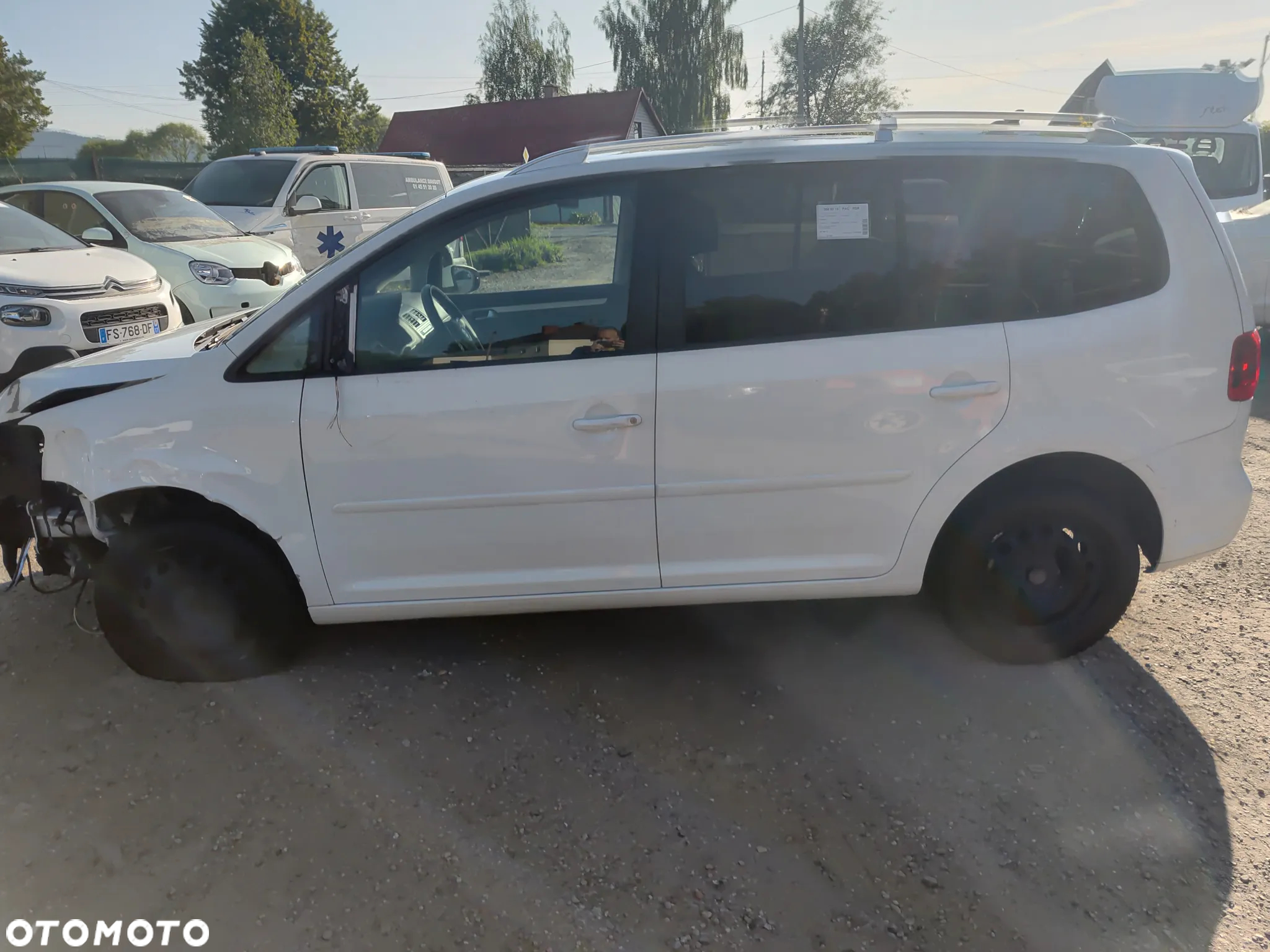 Volkswagen Touran 1.6 TDI DPF Comfortline - 15