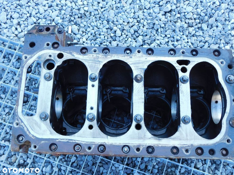 Blok silnika 3.0 HPI EURO4 06-11r Iveco Daily IV 35C 35S Fiat Ducato III - 13