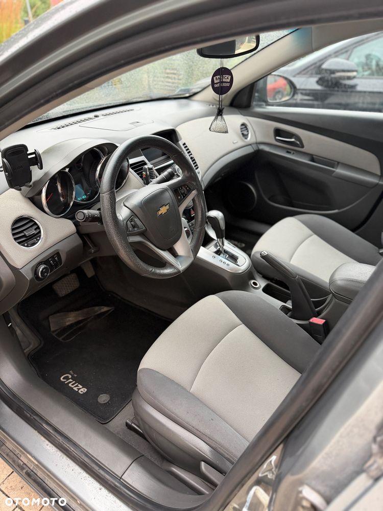 Chevrolet Cruze - 7