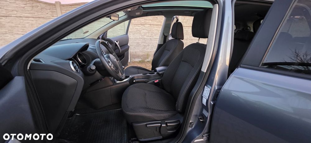Nissan Qashqai 2.0 dCi Tekna Premium - 4