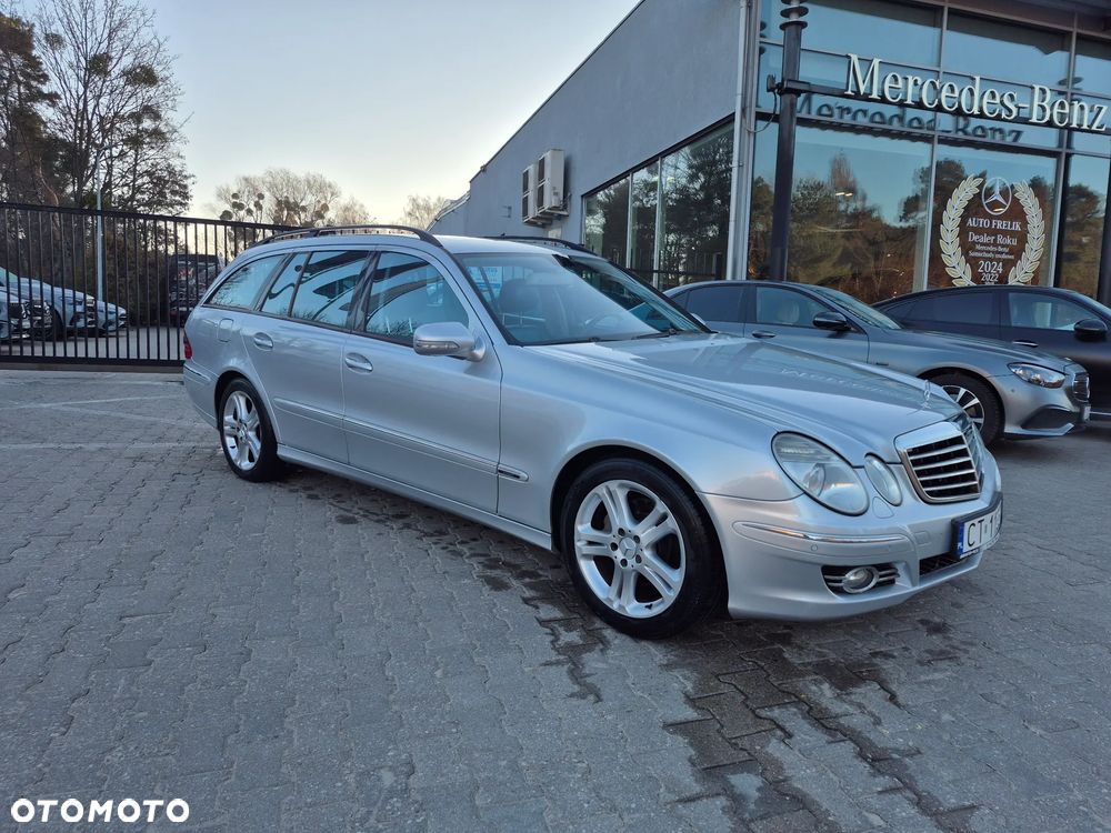 Mercedes-Benz Klasa E 320 CDI 7G-TRONIC Avantgarde - 21