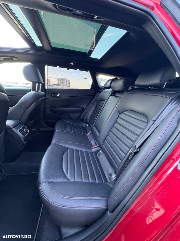 Kia Optima - 19