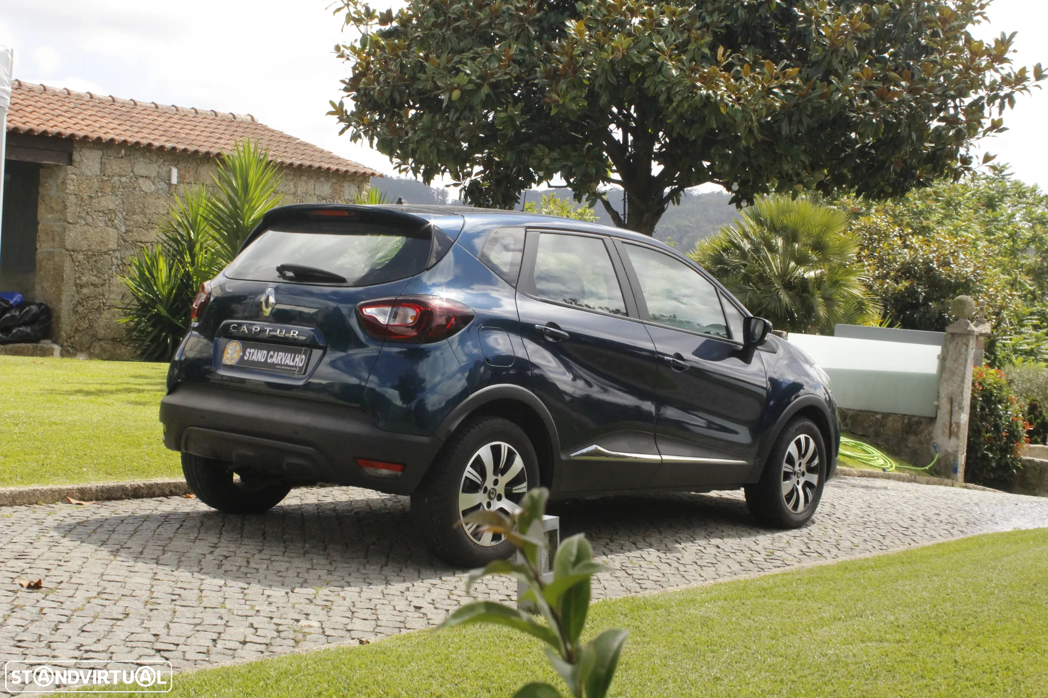 Renault Captur 1.5 dCi Exclusive EDC - 4