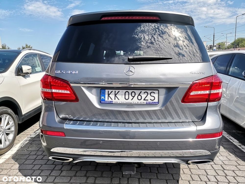 Mercedes-Benz GLS 400 4Matic 9G-TRONIC - 5