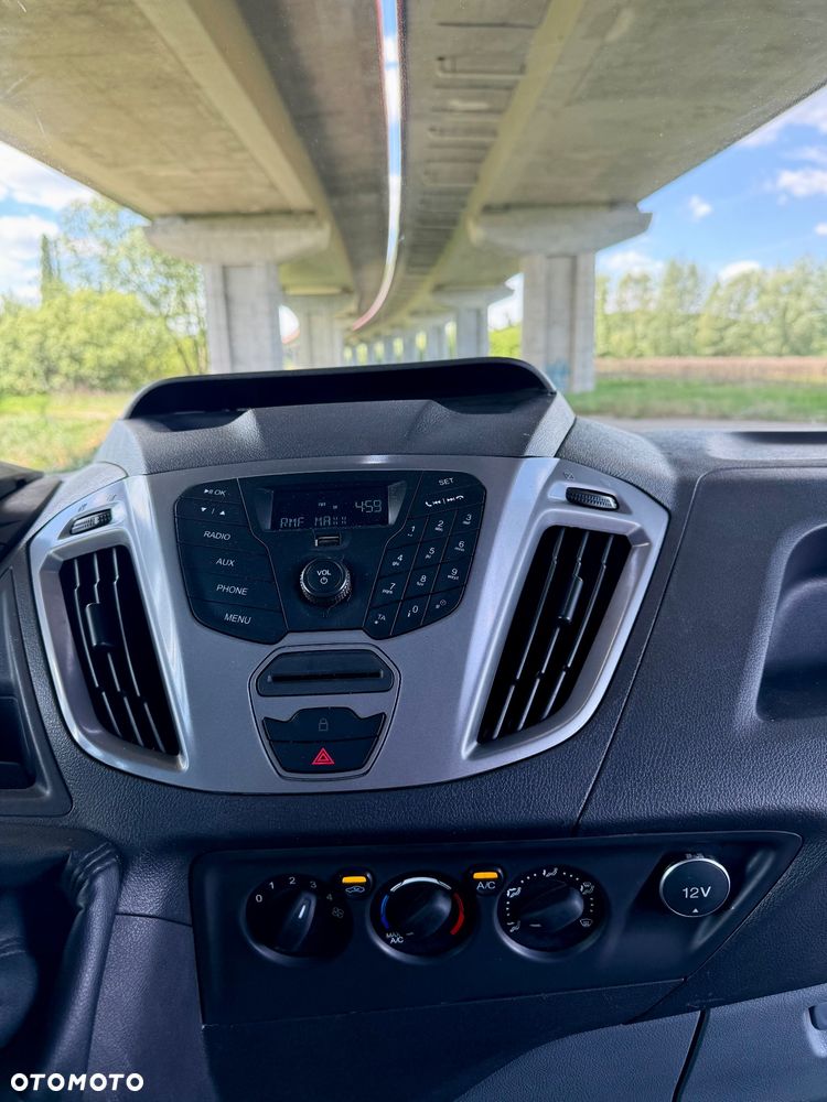 Ford Transit custom - 18