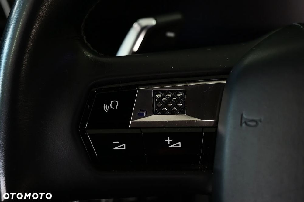 DS Automobiles DS 7 Crossback 2.0 BlueHDi Louvre - 28