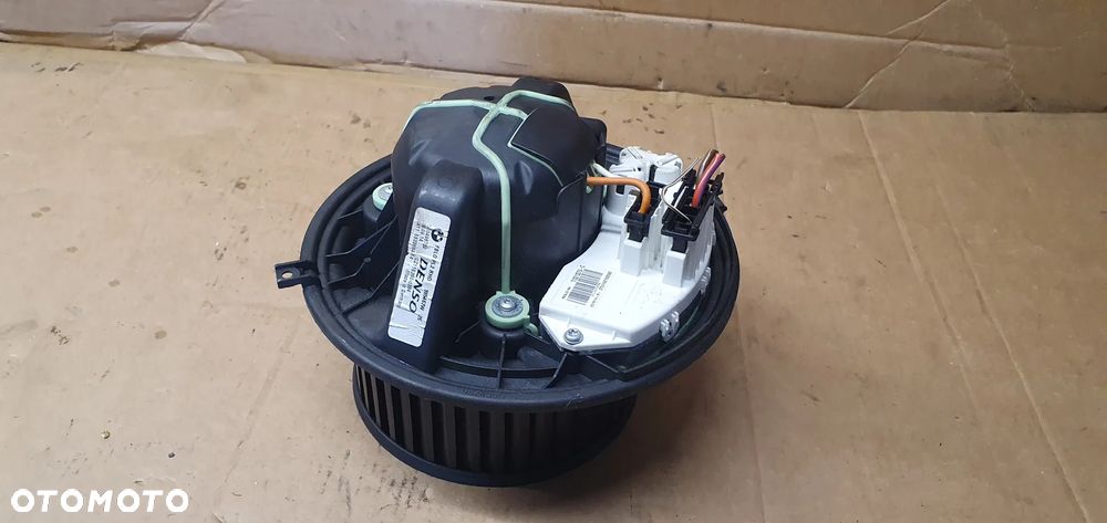 Wentylator silnik dmuchawy nagrzewnicy BMW X1 E84 Lift 6933664 - 3