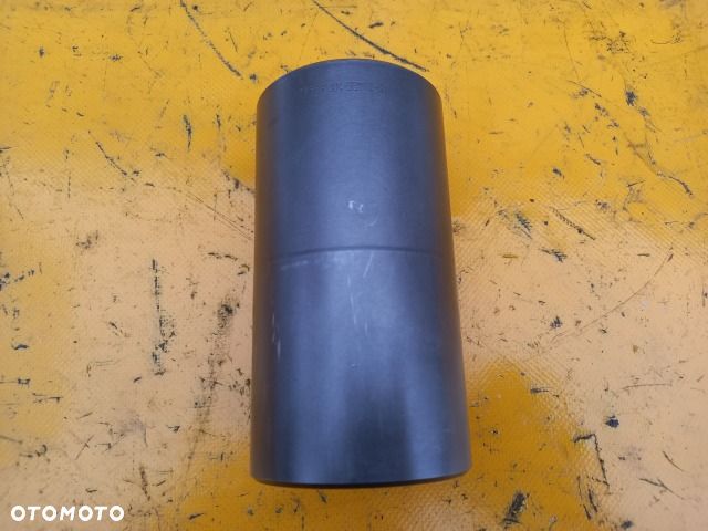 Tuleja Z38/14 skrzyni AP John Deere 6920 - 1