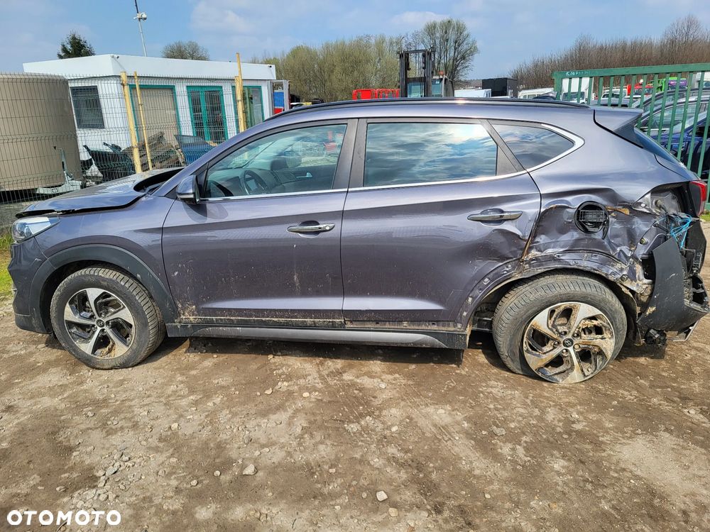 Hyundai Tucson 2.0 CRDi 4WD Passion - 9