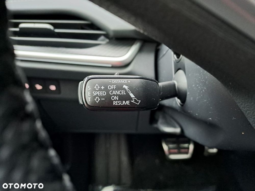 Skoda Elroq 85 82kWh Sportline - 9