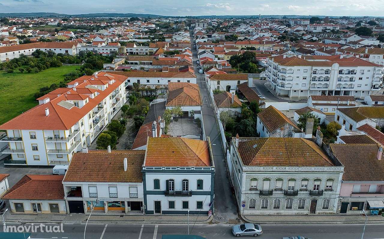 Moradia T8 para venda - Grande imagem: 2/46