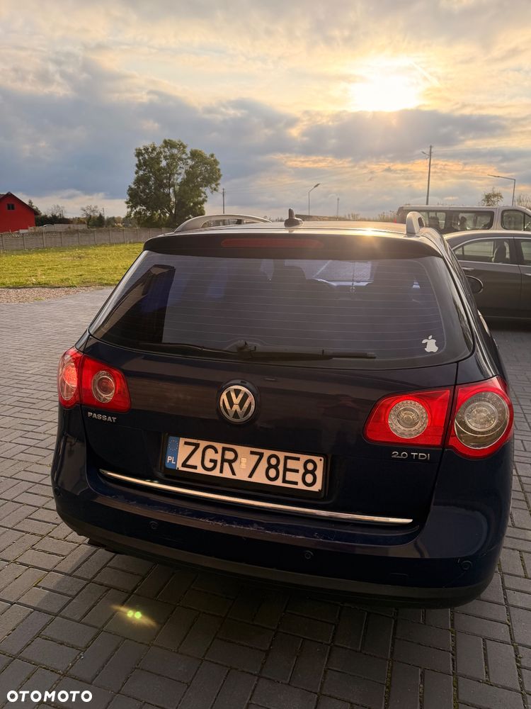 Volkswagen Passat - 3