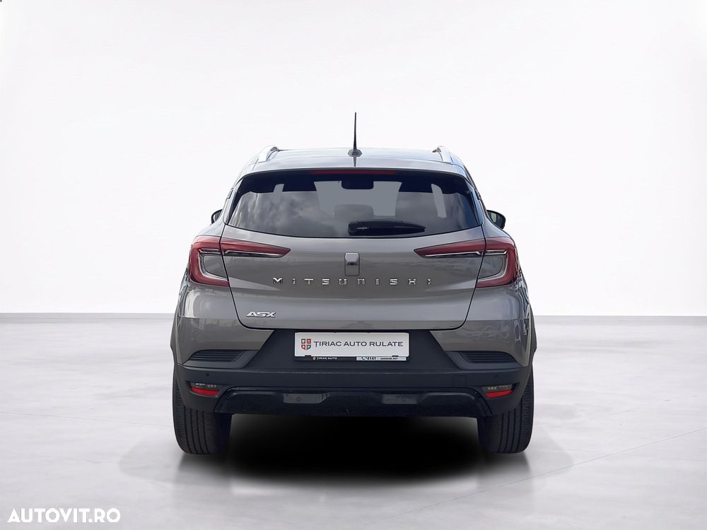 Mitsubishi ASX - 5