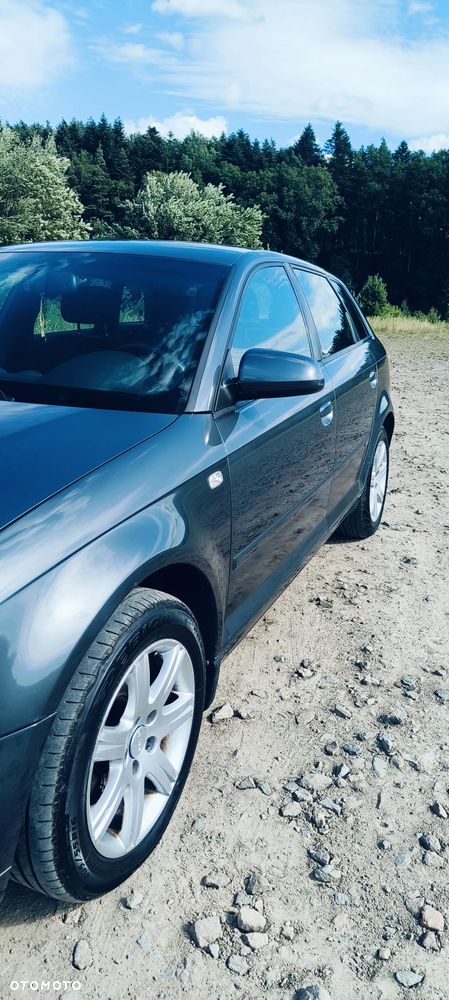 Audi A3 Sportback 2.0 TDI DPF Ambition S tronic - 4