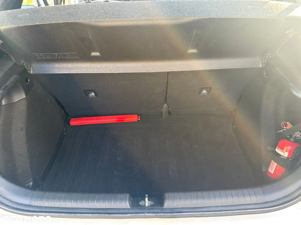 Hyundai i20 1.2 Comfort - 11