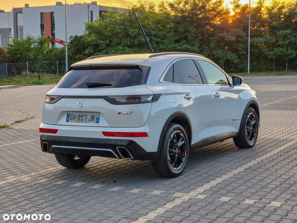 DS Automobiles DS 7 Crossback 1.6 PureTech Performance Line + - 6