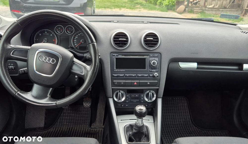 Audi A3 Sportback 2.0 TDI DPF Attraction - 9