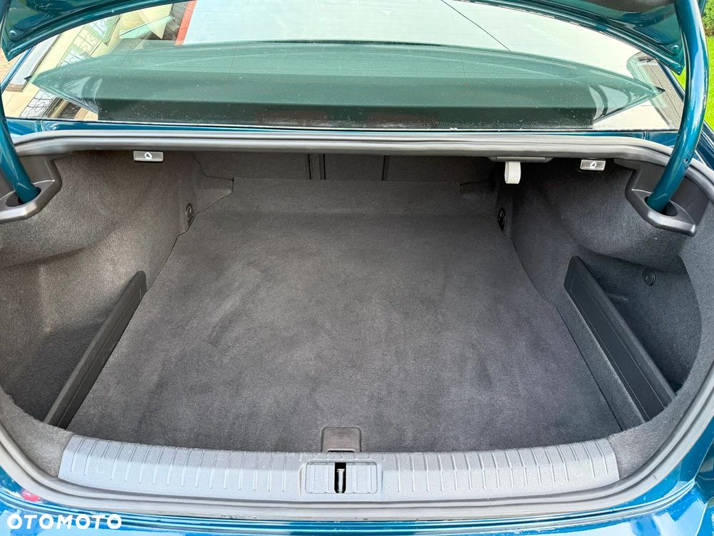 Volkswagen Passat 2.0 TDI EVO Business DSG - 14