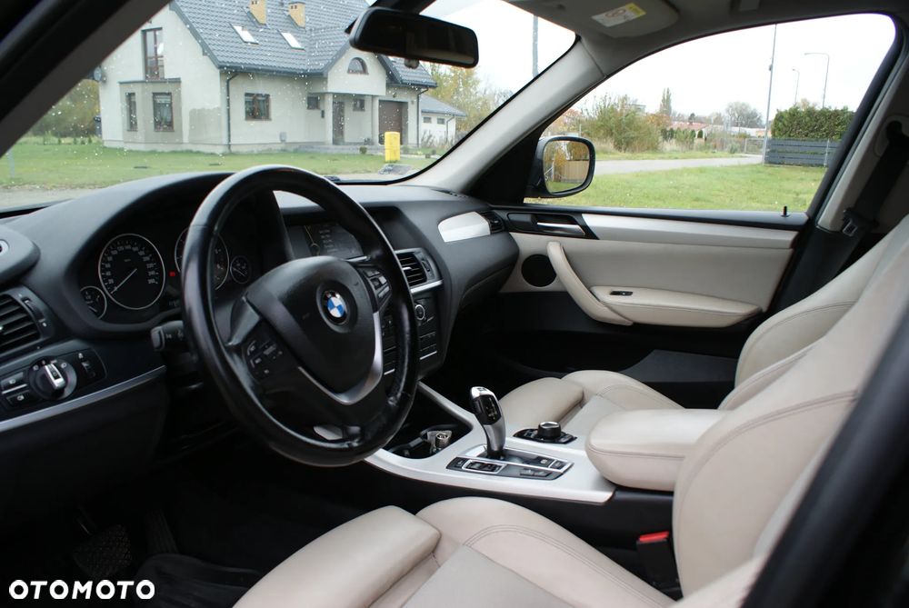 BMW X3 xDrive20d - 10