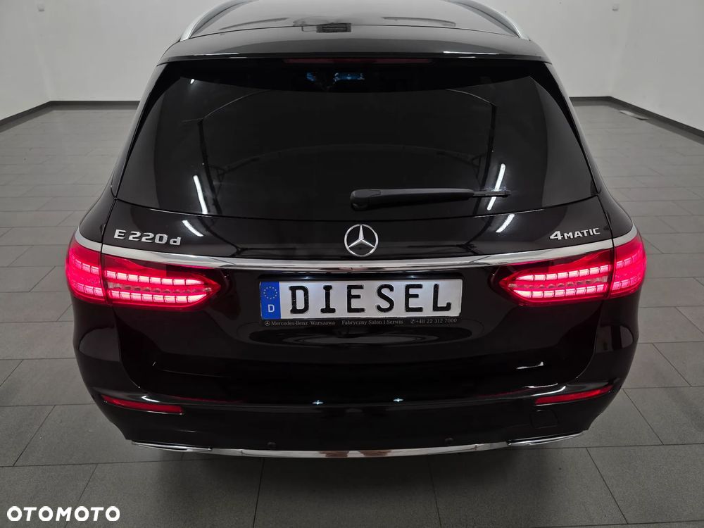 Mercedes-Benz Klasa E 220 d 4-Matic AMG - 37