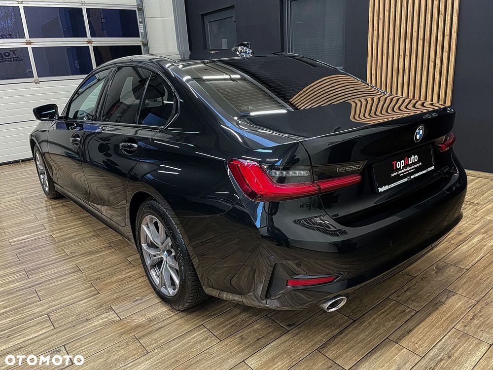 BMW Seria 3 320d Edition M Sport Shadow - 10