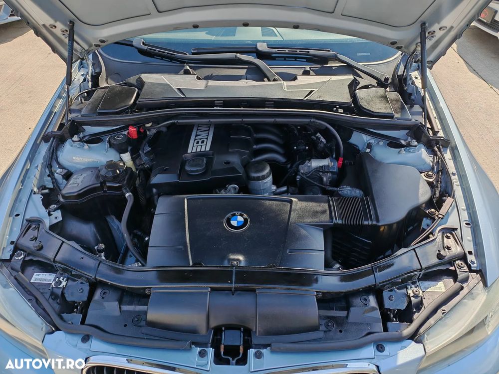 BMW Seria 3 316i - 8