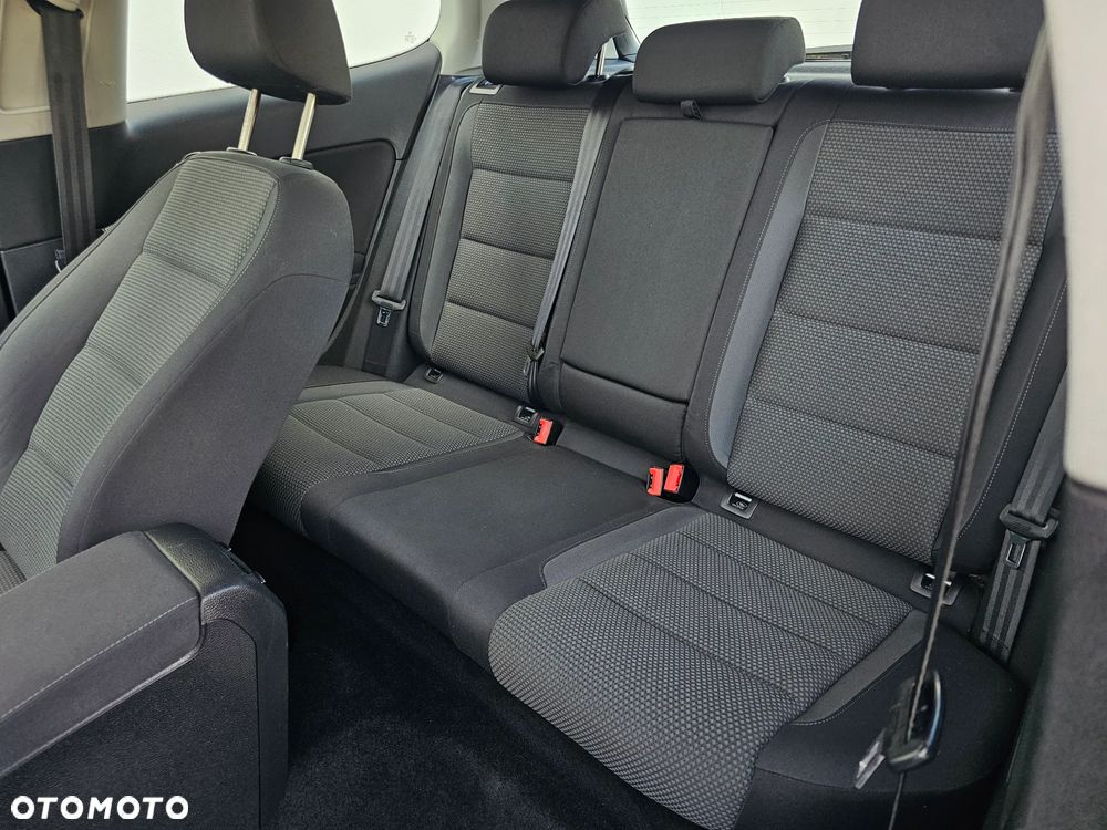 Volkswagen Golf 1.4 Style - 11