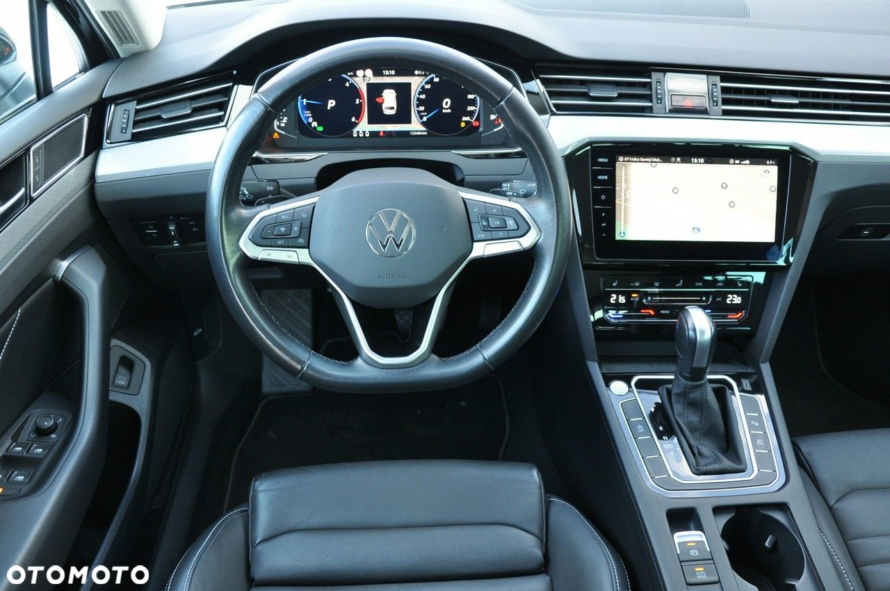 Volkswagen Passat 2.0 TDI EVO Business DSG - 28