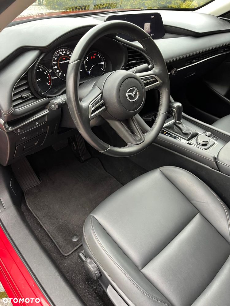 Mazda 3 - 9