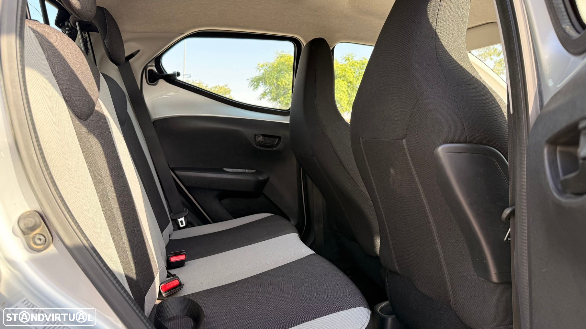 Toyota Aygo 1.0 X-Play Plus+X-Touch - 7