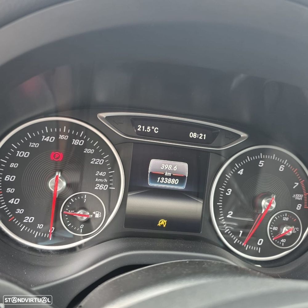 Mercedes-Benz A 180 Dynamic Edition - 23