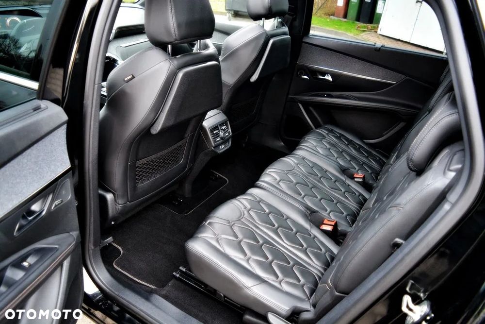 Peugeot 5008 PureTech 130 Stop & Start Allure Business-Paket - 26