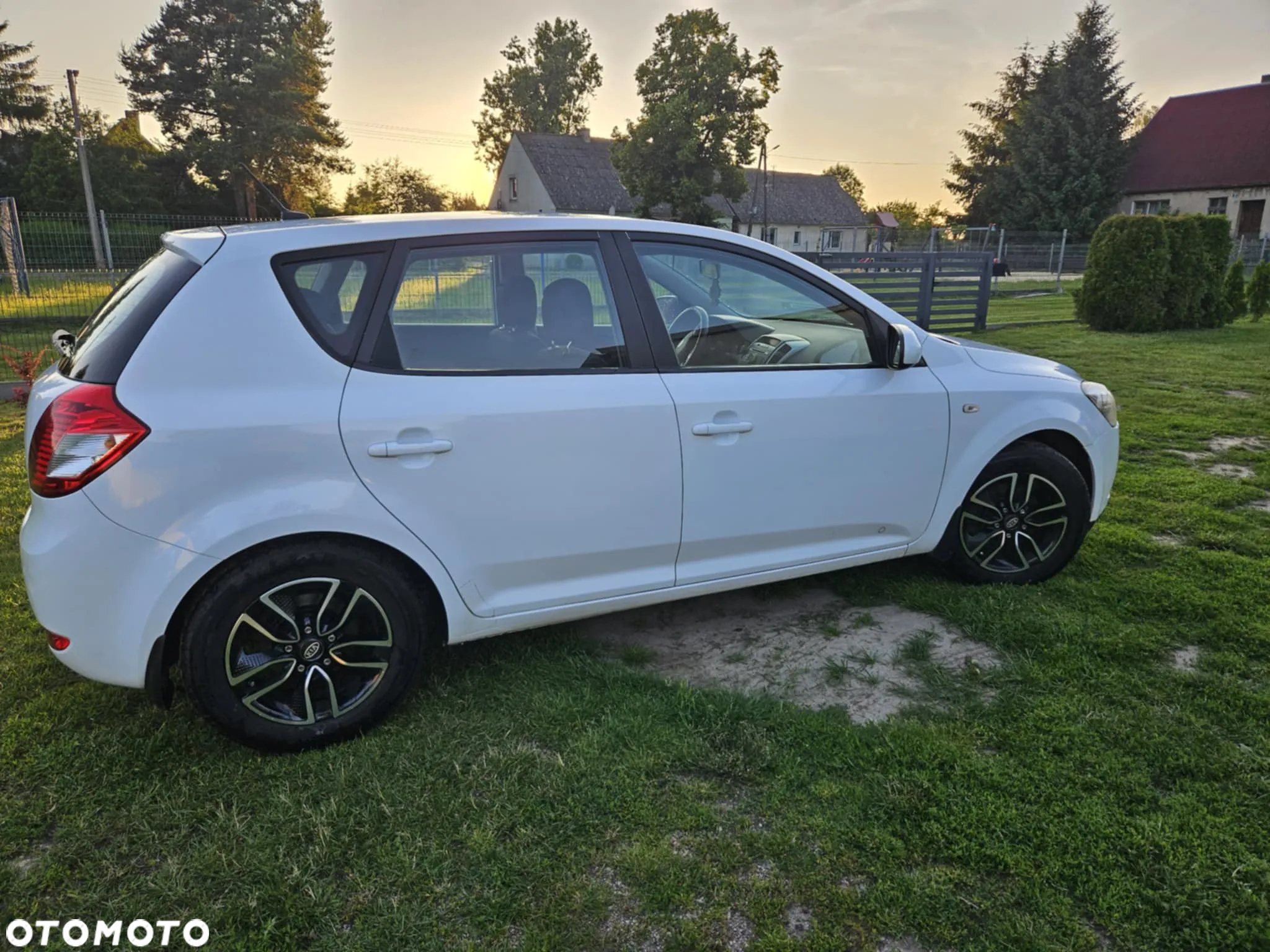 Kia Ceed Cee'd 1.6 Crdi Comfort - 3